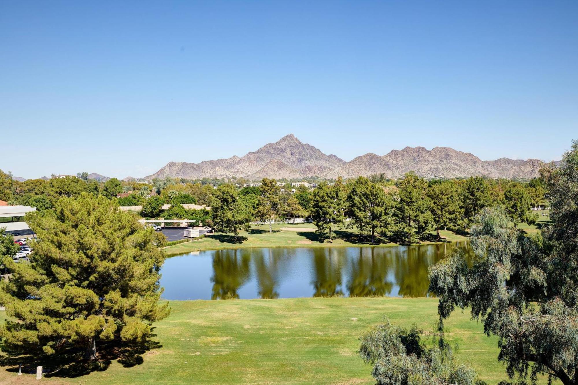 Ac Hotel Phoenix Biltmore Экстерьер фото