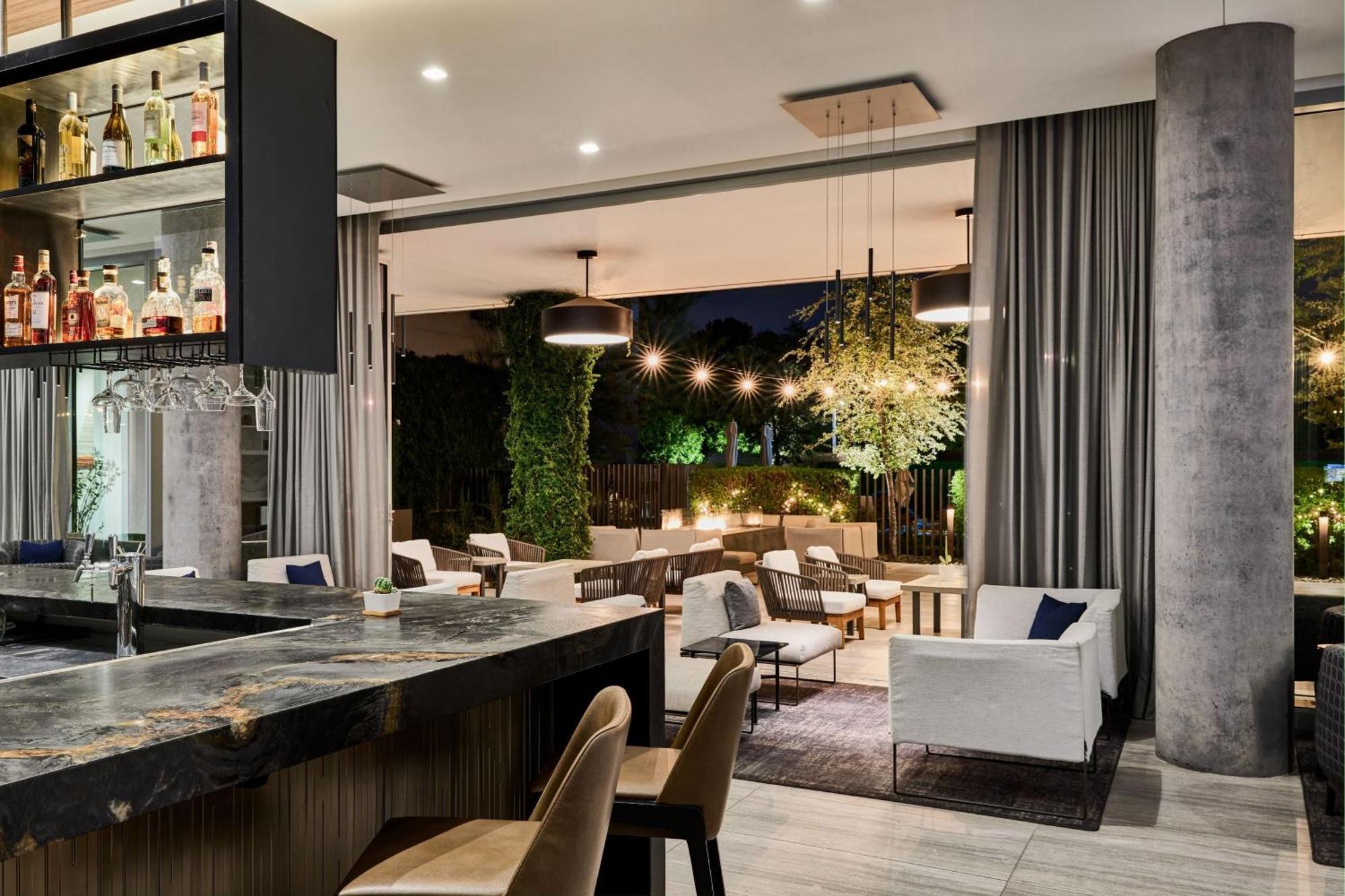 Ac Hotel Phoenix Biltmore Экстерьер фото